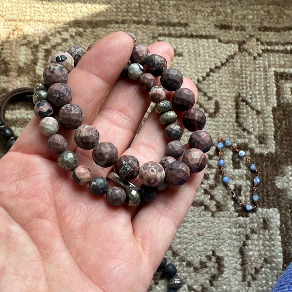 Assorted Beaded Bracelets Set - Picture 5 of 7